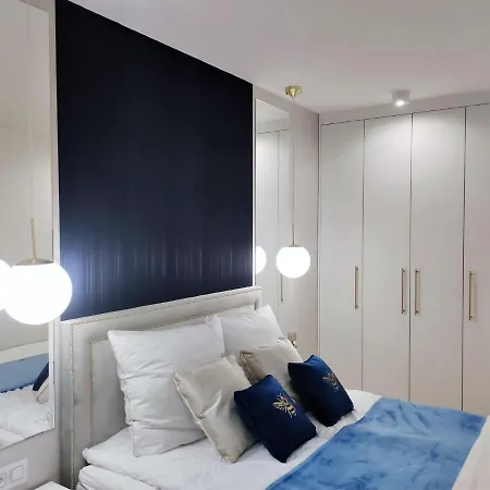 A Comfortable With A Swimming Pool And Sauna In For 4 People Apartman *