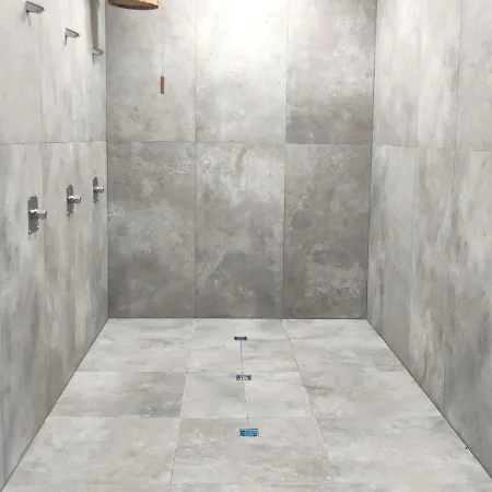A Comfortable With A Swimming Pool And Sauna In For 4 People Apartman *